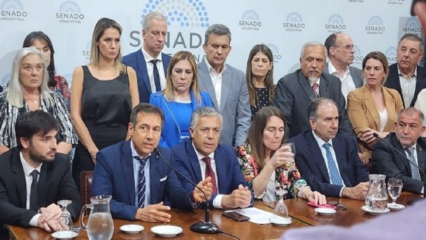 La oposición podría unirse en el Senado y sesionar sin el oficialismo