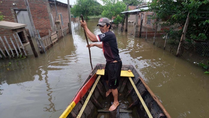 Más de 750 evacuados en Corrientes por la creciente de los ríos Paraná y Uruguay
