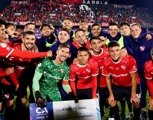 Independiente derrotó a Unión por 2-0 y clasificó a octavos de final de la Copa Argentina