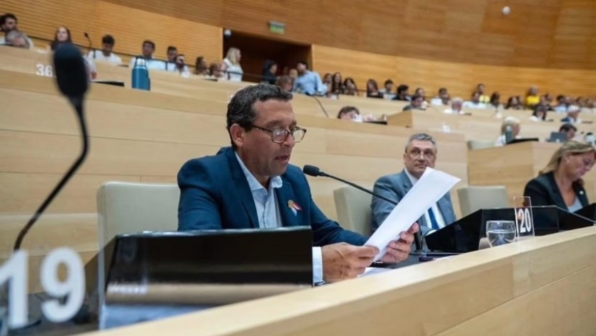Red de grooming y abusos en Córdoba: renunció el legislador “Cañito” Flores