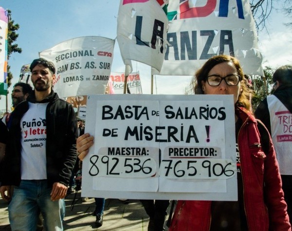 Los sindicatos docentes van al paro en la Provincia de Buenos Aires por seguridad y paritarias