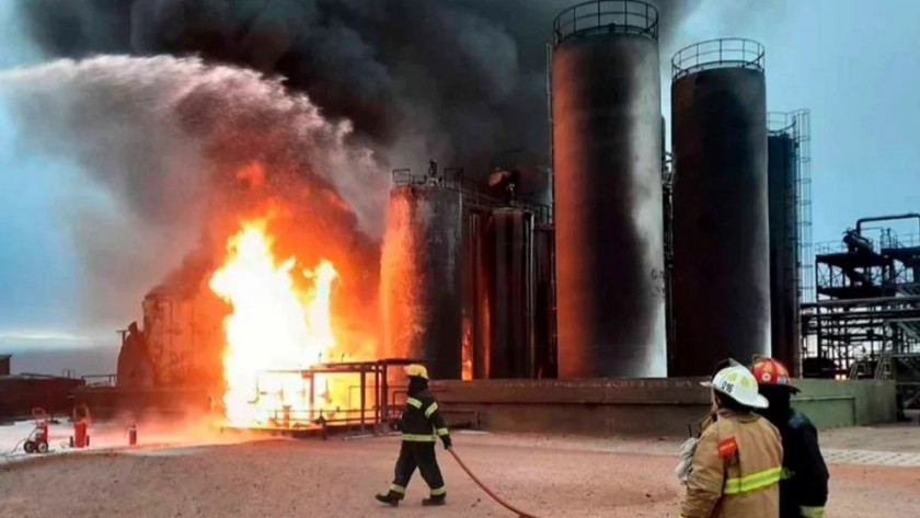 Neuquén: al menos tres muertos por la explosión de un tanque en una refinería
